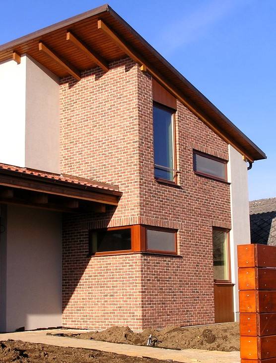 kliknut�m sa obr�zok zavrie