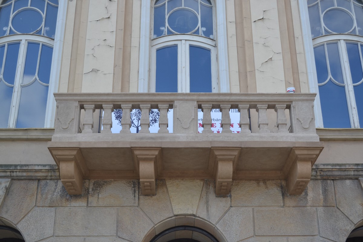 kliknut�m sa obr�zok zavrie