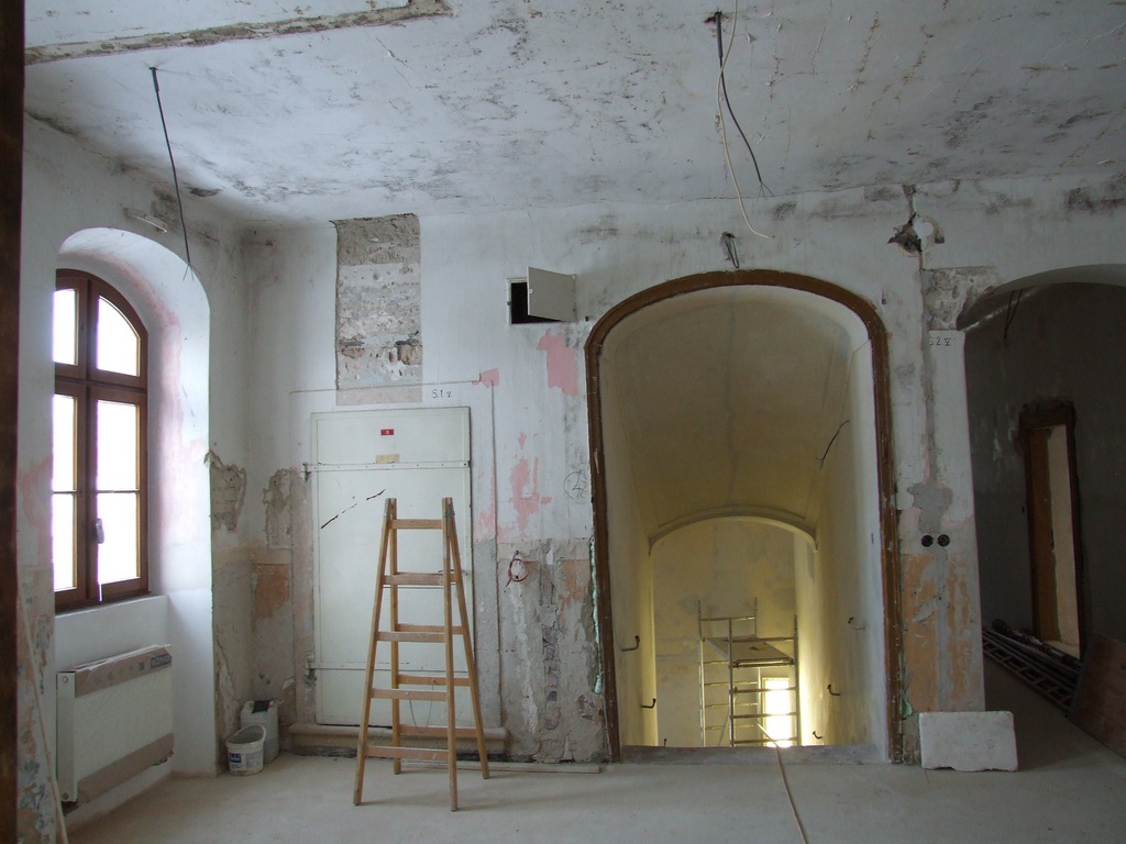 kliknut�m sa obr�zok zavrie