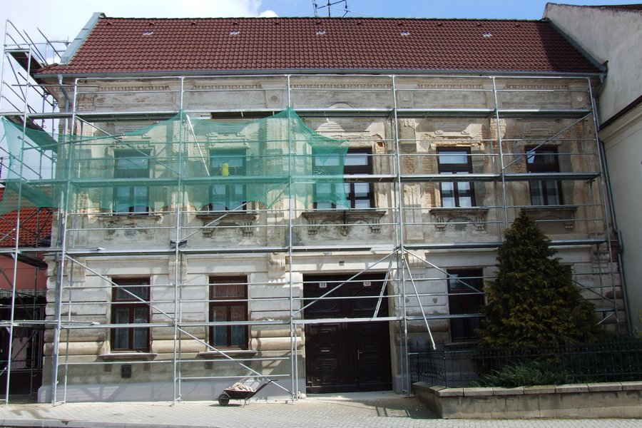 kliknut�m sa obr�zok zavrie