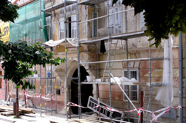 kliknut�m sa obr�zok zavrie